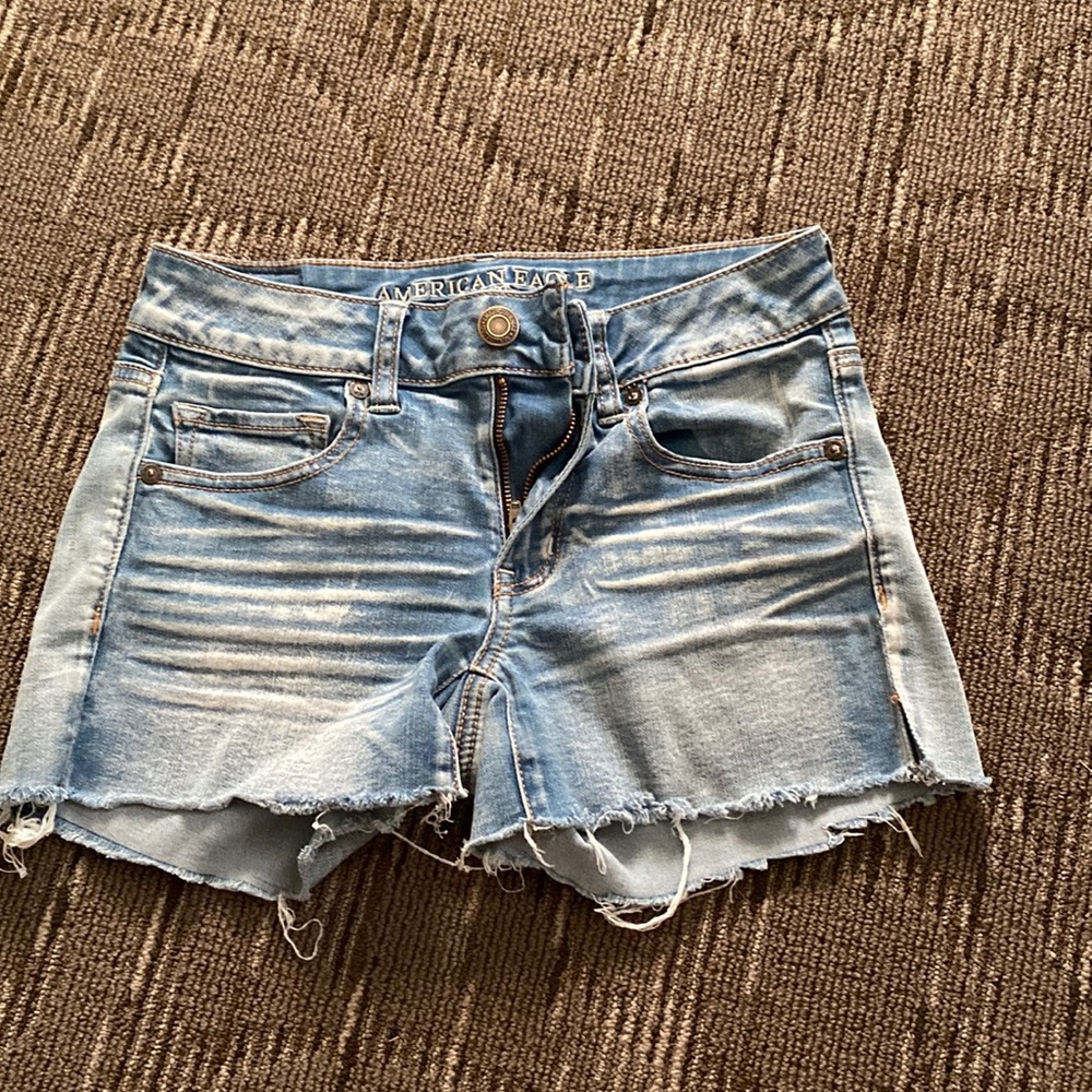 American Eagle size 2 shorts
